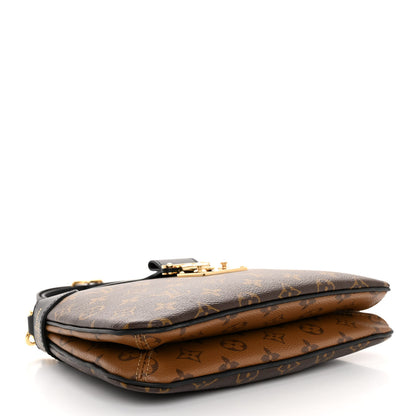 Louis Vuitton Reverse Monogram Twinny 4 of 9