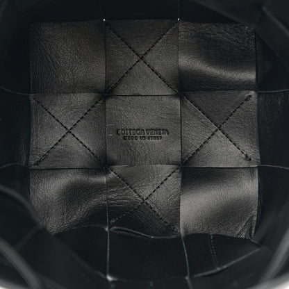 Bottega Veneta Nappa Maxi Intrecciato Cassette Bucket Bag Black 5 of 11