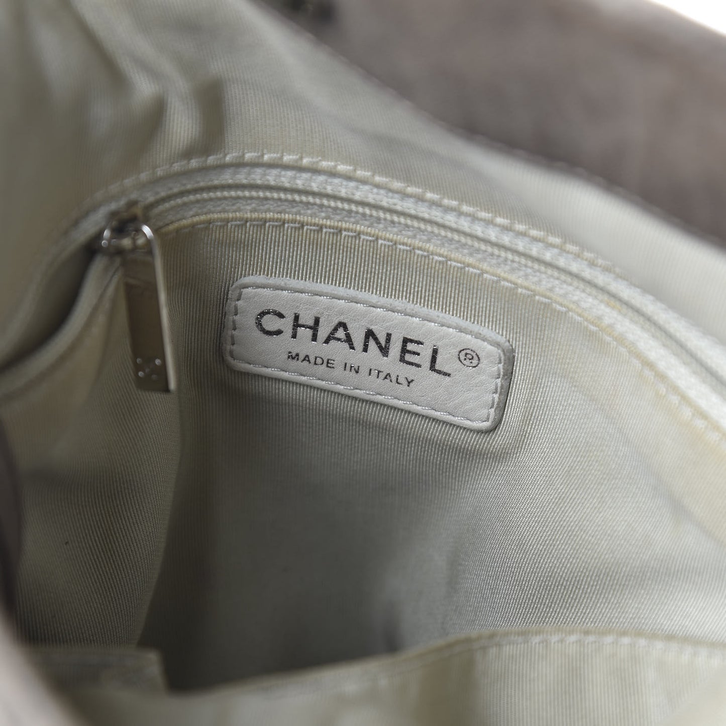 Washed Lambskin Chain Around Hobo Taupe