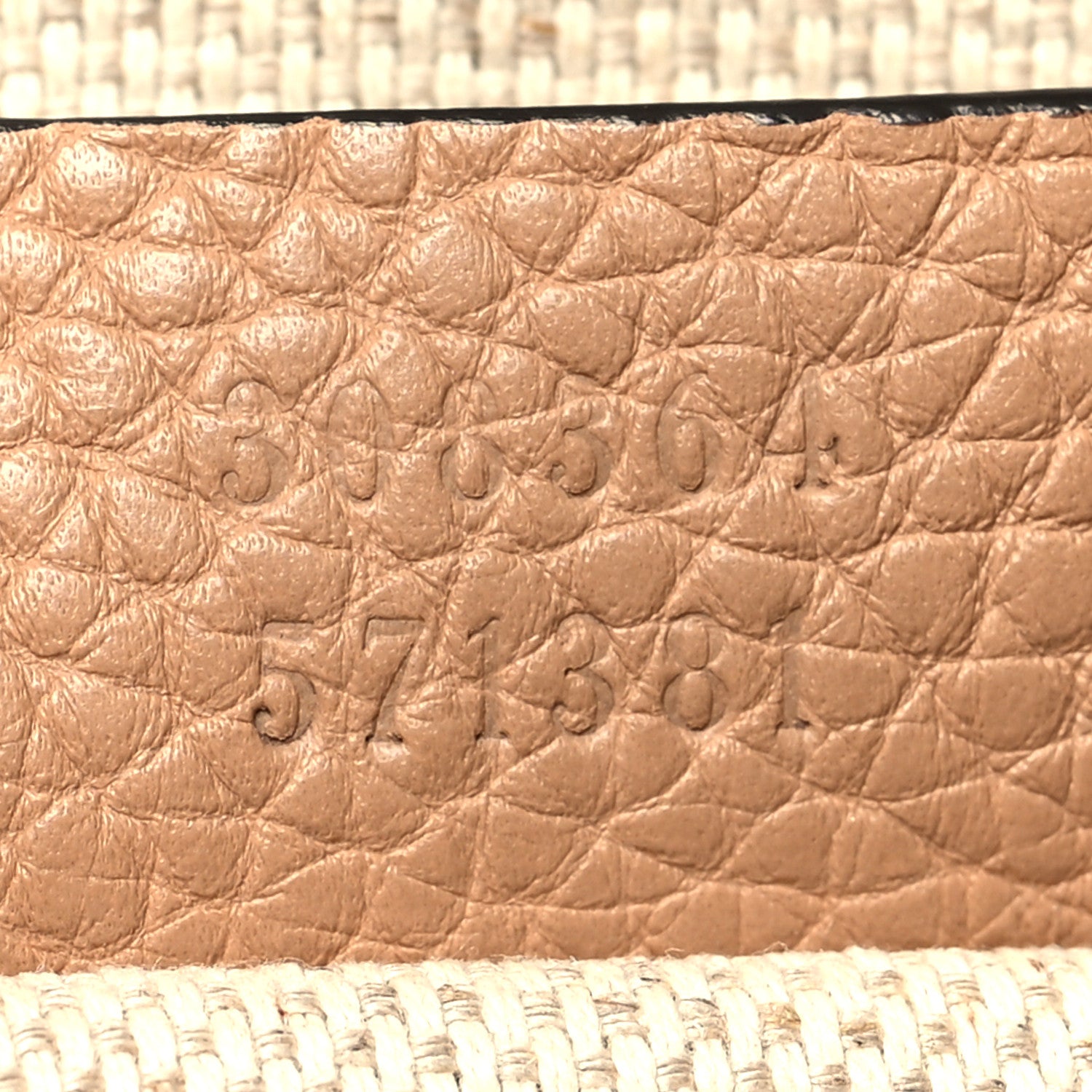 Gucci Pebbled Calfskin Small Soho Disco Bag Camelia 7 of 10