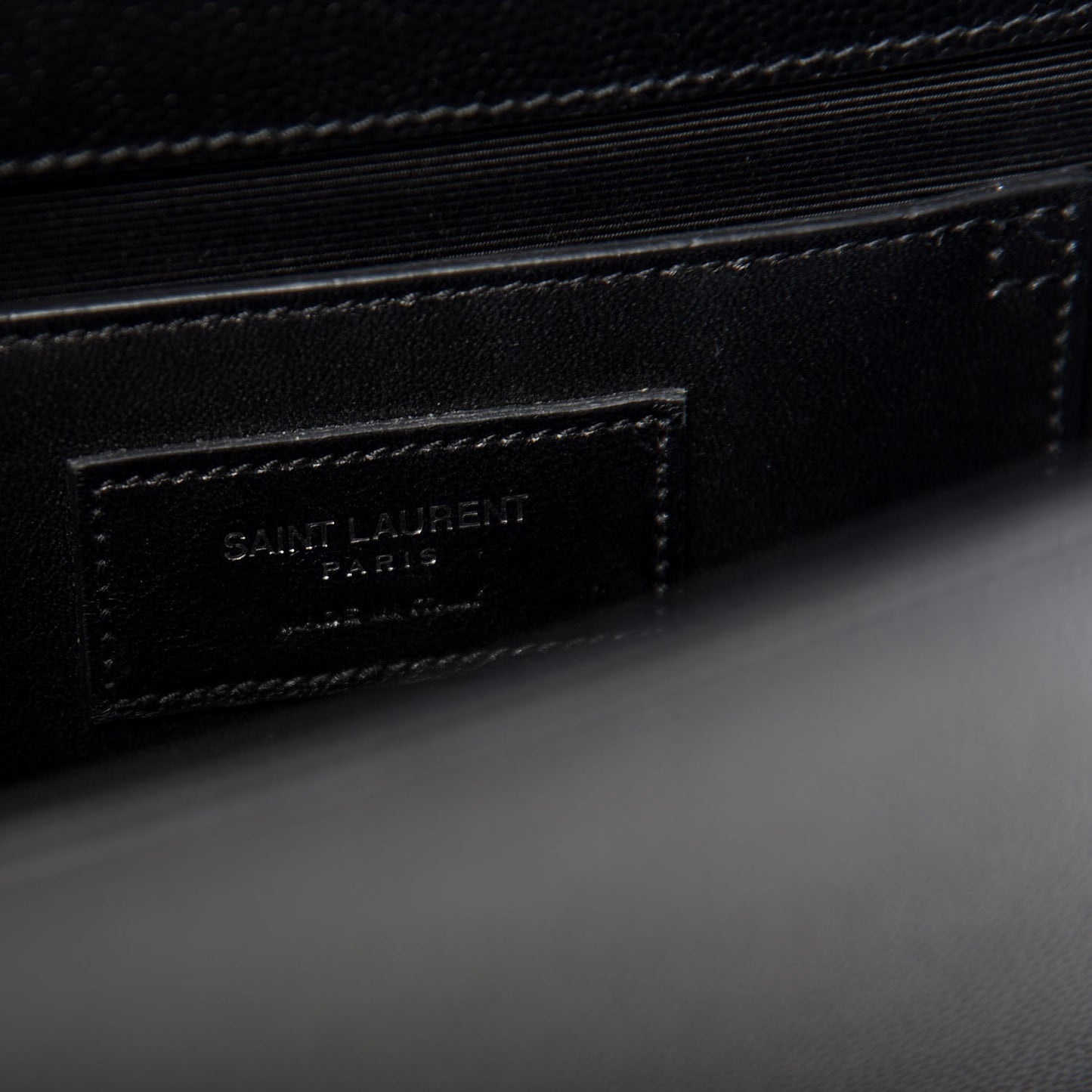 Grain De Poudre Classic Monogram Kate Clutch Black