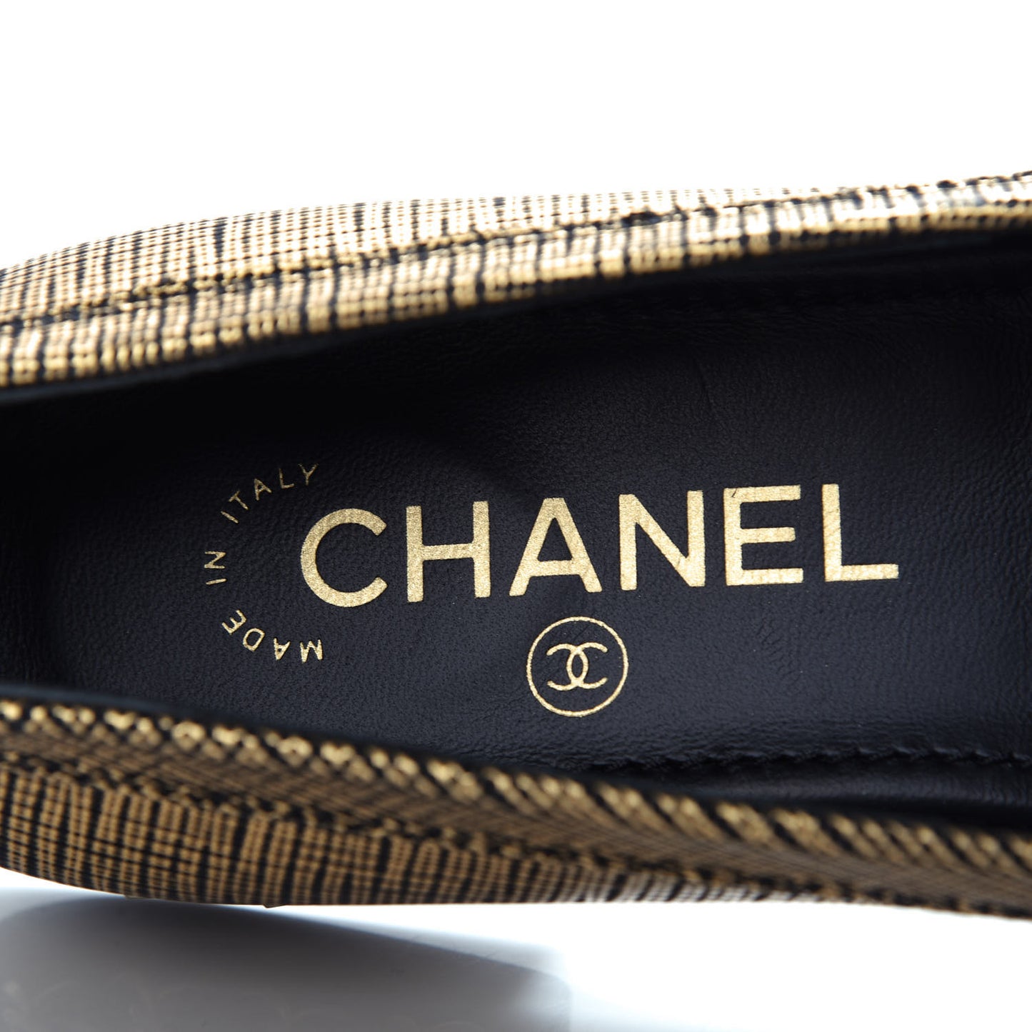 Fantasy Calfskin CC Chain Mocassin Loafers 37.5 Gold