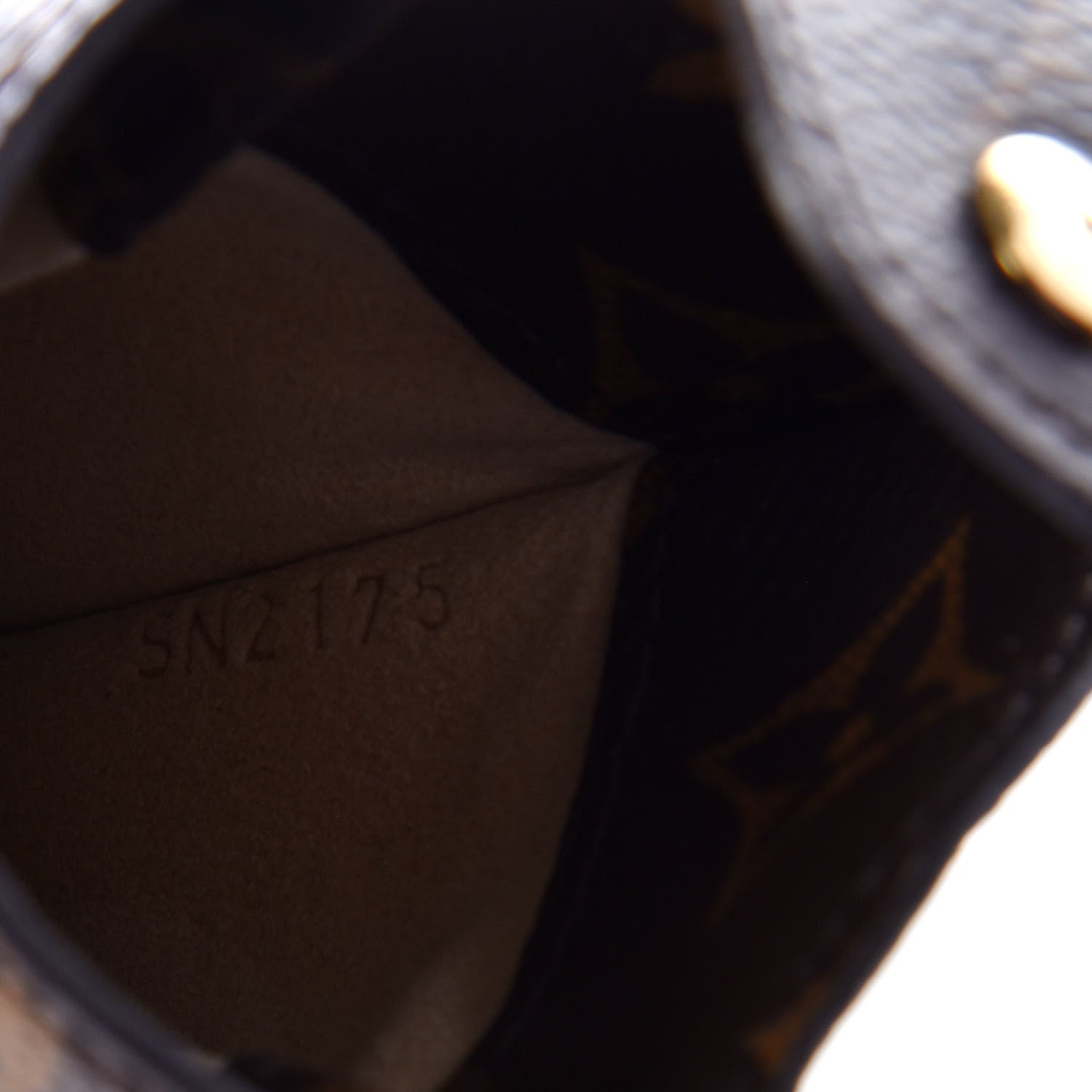Louis Vuitton Monogram Sunglasses Case MM 8 of 9