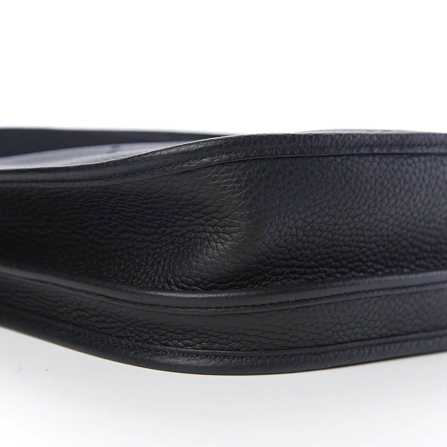 Taurillon Clemence Evelyne III PM Black