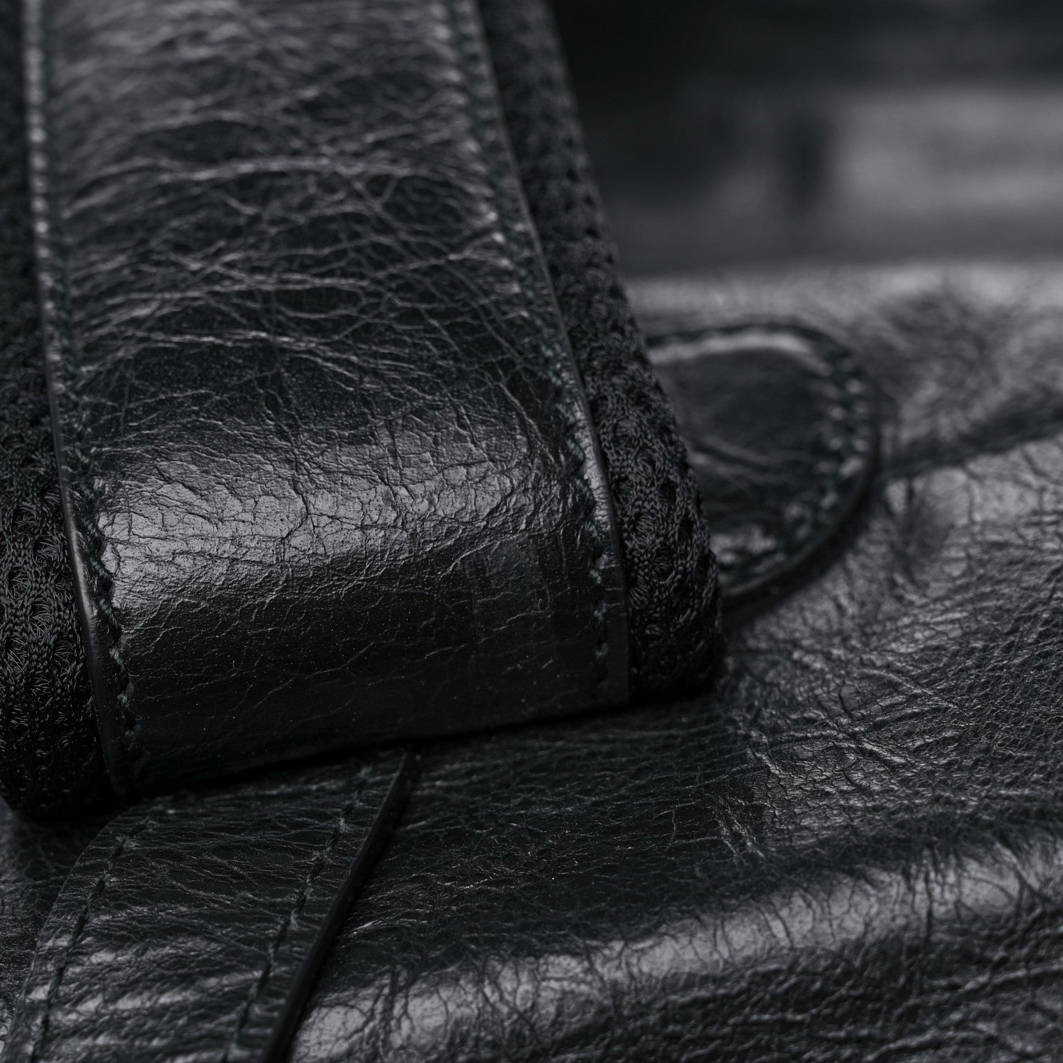 Gucci Fluffy Calfskin Mesh Nylon Medium Morpheus Double Buckle Backpack Black 14 of 14