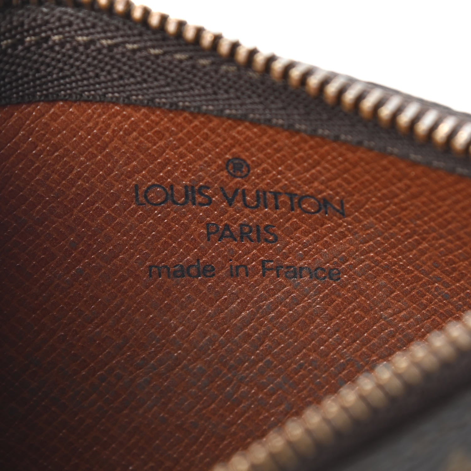 Louis Vuitton Monogram Key Pouch 6 of 6