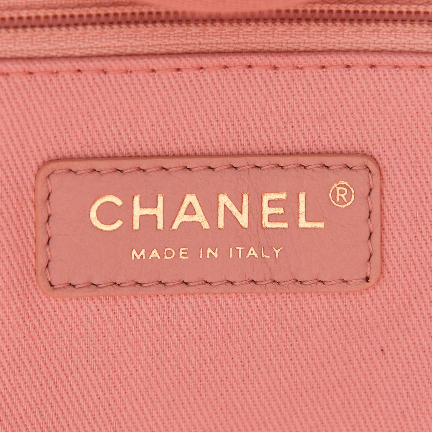 Mixed Fibers Calfskin Medium Deauville Tote Rose Pink