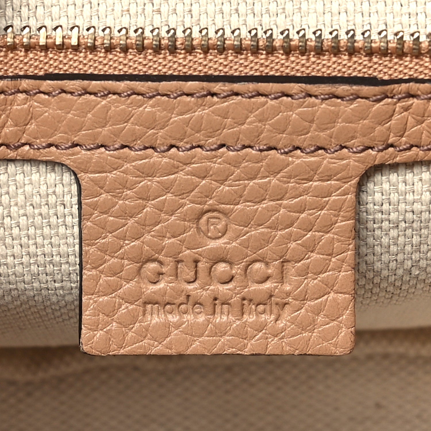 Gucci Pebbled Calfskin Medium Soho Flap Crossbody Camelia 6 of 10