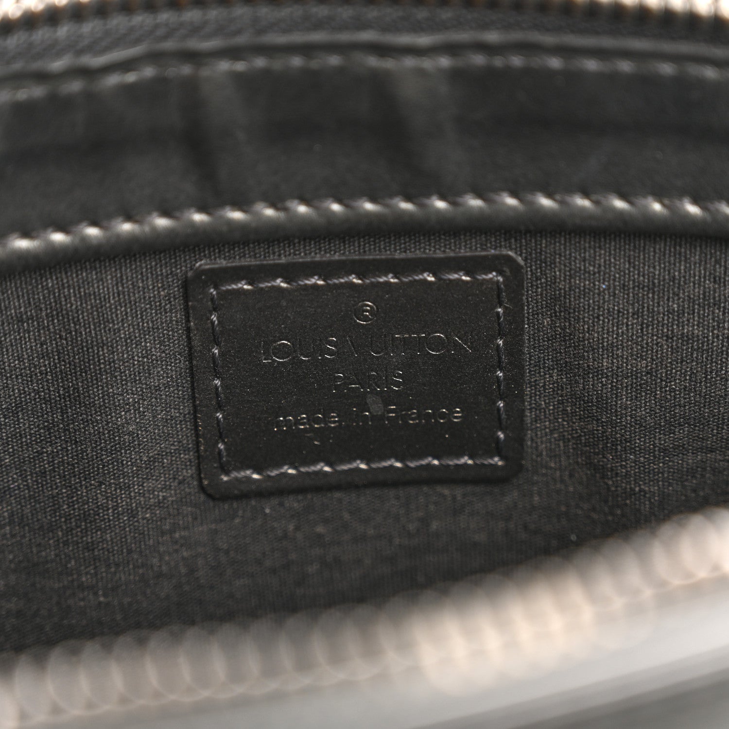Louis Vuitton Mat Monogram Fowler Gris 6 of 11
