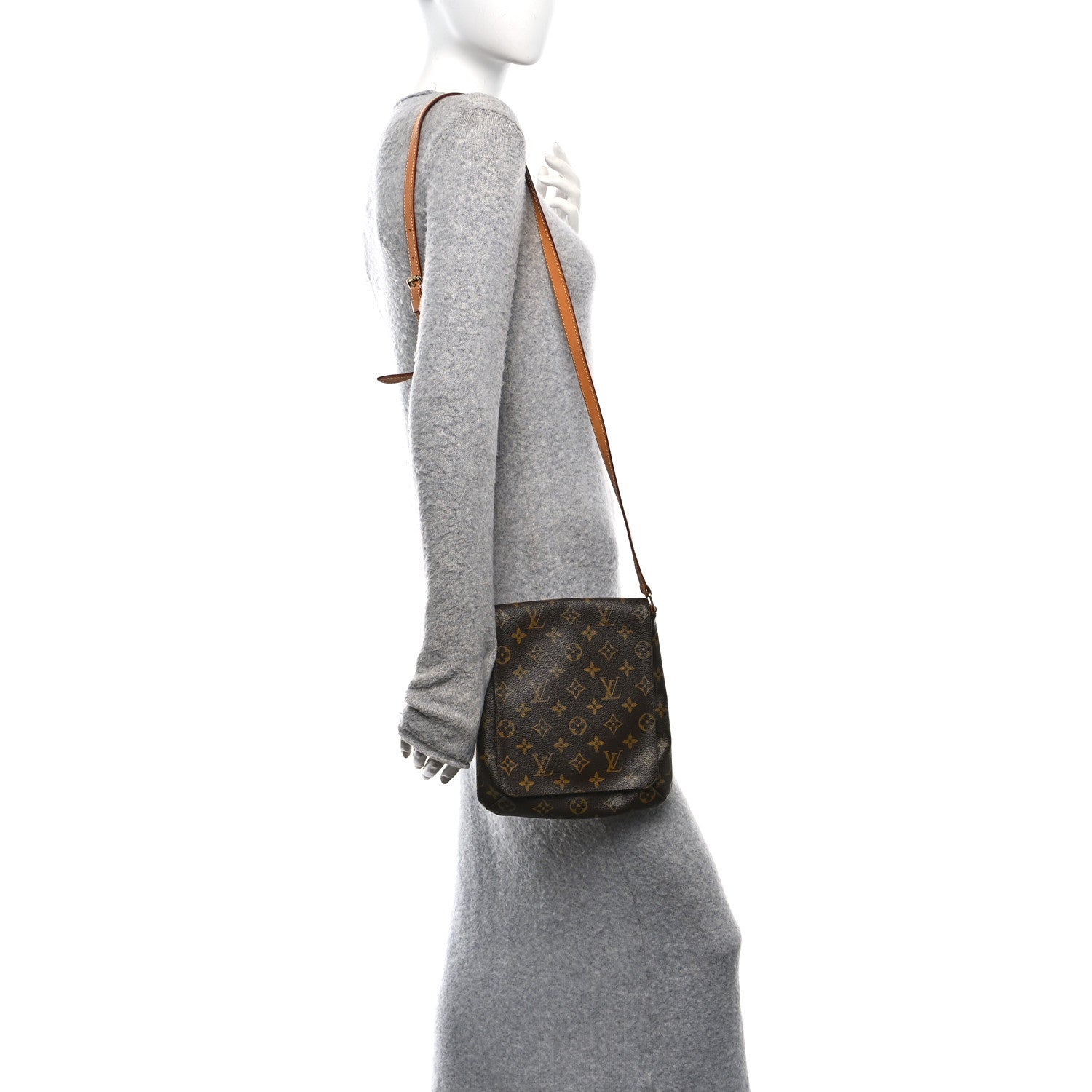 Louis Vuitton Monogram Musette Salsa Long Strap 2 of 9