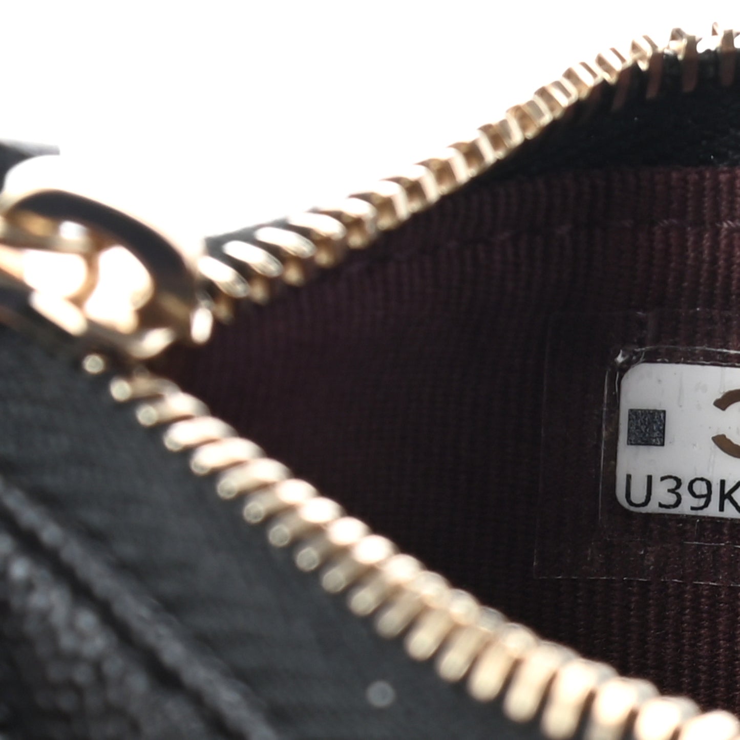 Caviar Quilted Compact Zipped Pocket Wallet Black