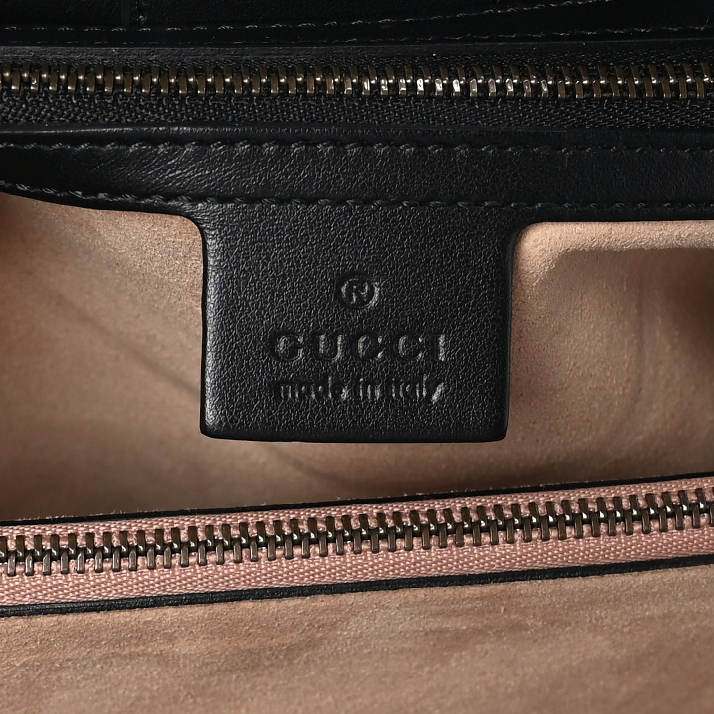 Calfskin Matelasse Medium GG Marmont Tote Black