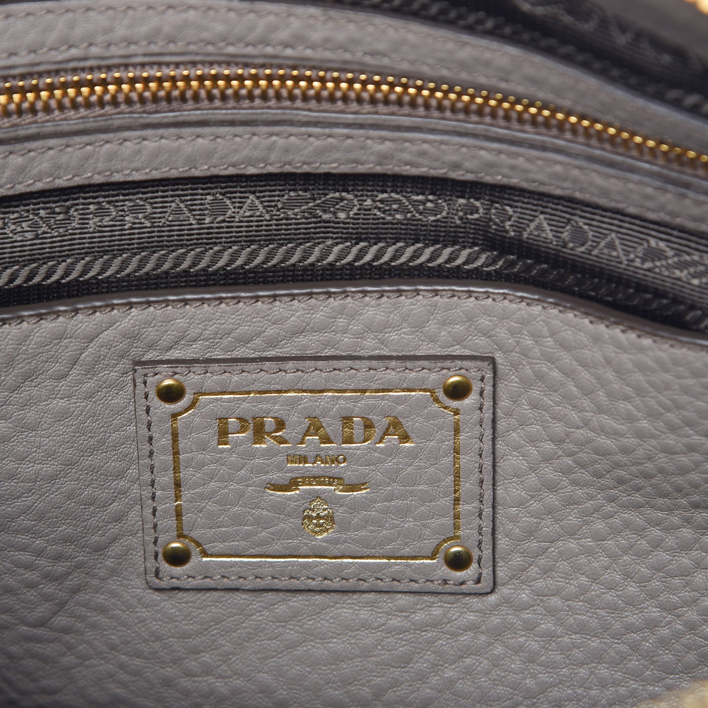 Vitello Daino Shopping Satchel Argilla
