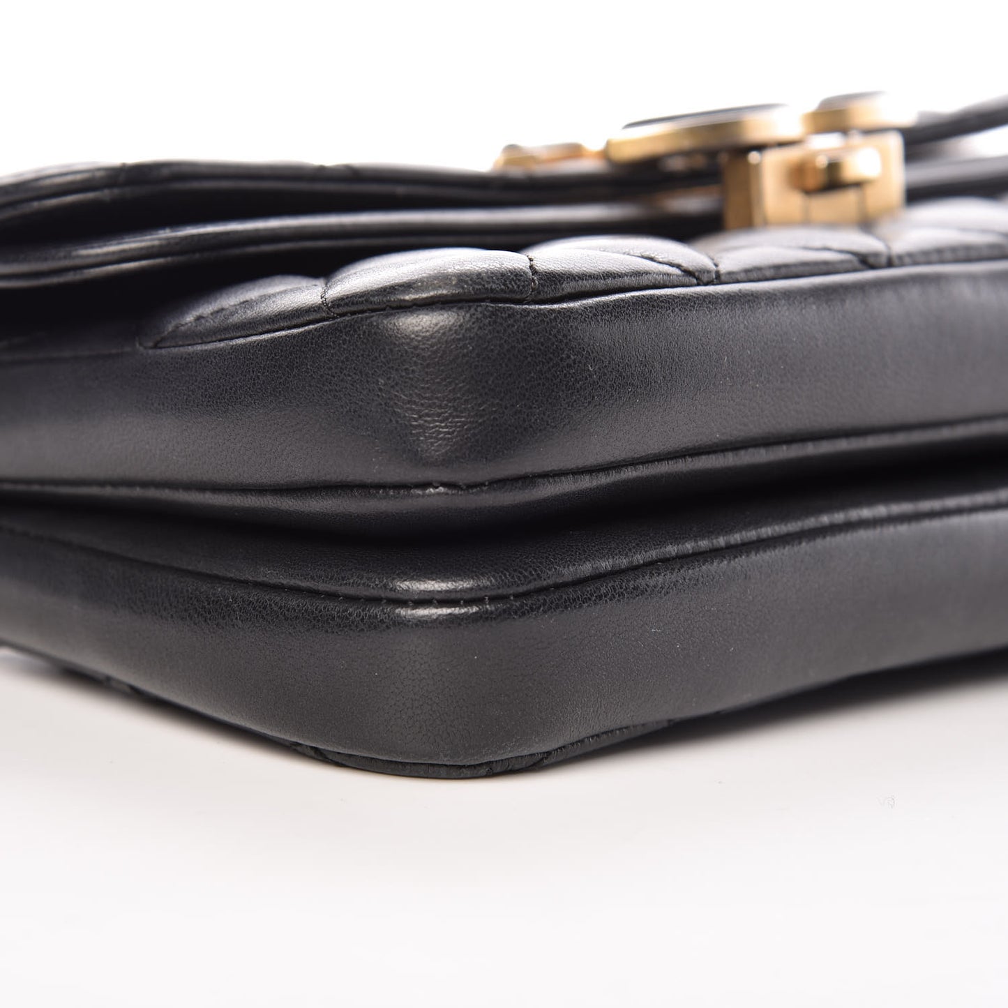 Lambskin Quilted Small CC Chic Flap Black