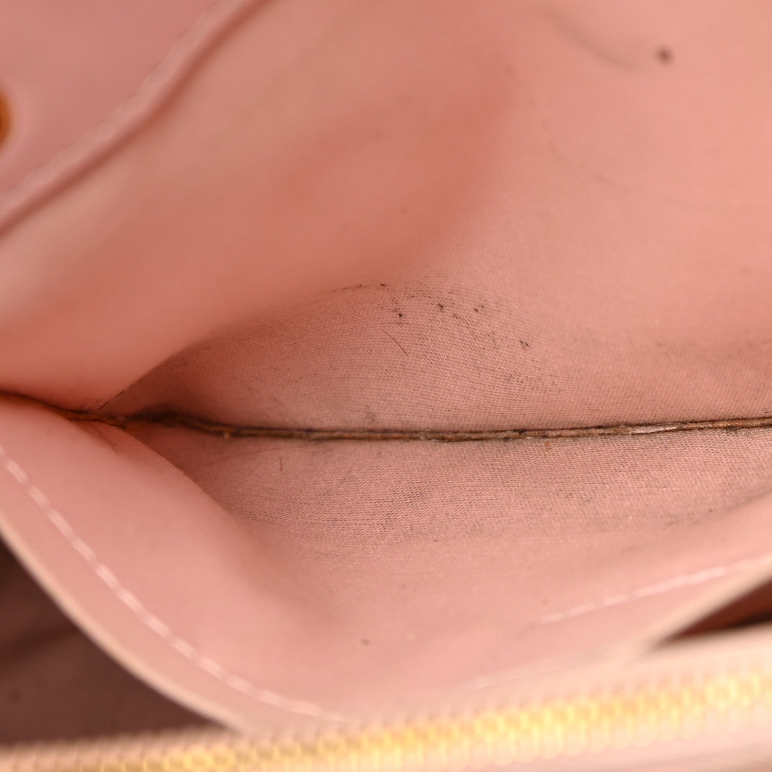 Louis Vuitton Vernis Montaigne BB Rose Ballerine 10 of 20