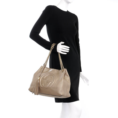 Gucci Metallic Pebbled Calfskin Medium Soho Chain Shoulder Bag Golden Beige 2 of 16