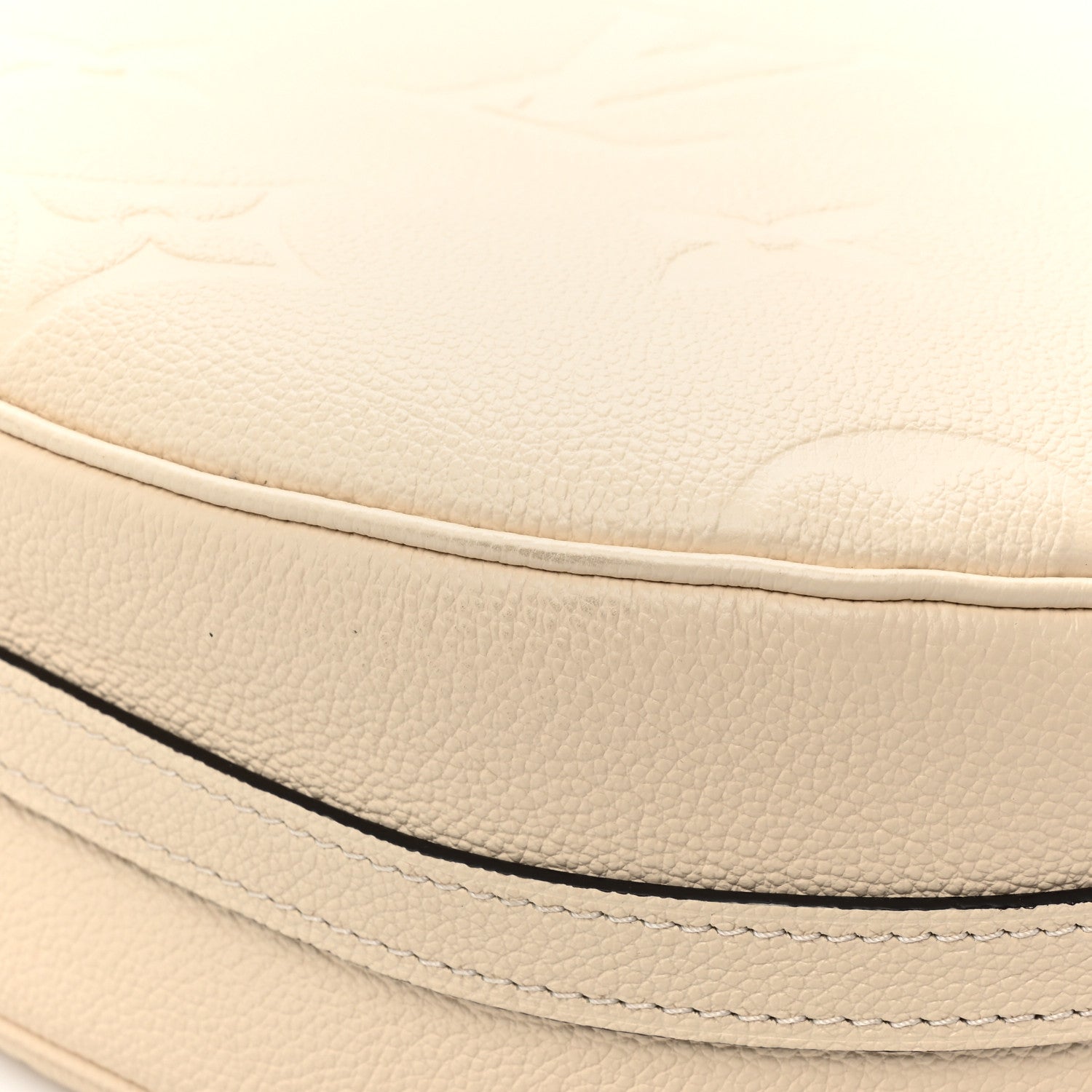 Louis Vuitton Empreinte Monogram Giant Loop Hobo Cream 12 of 13
