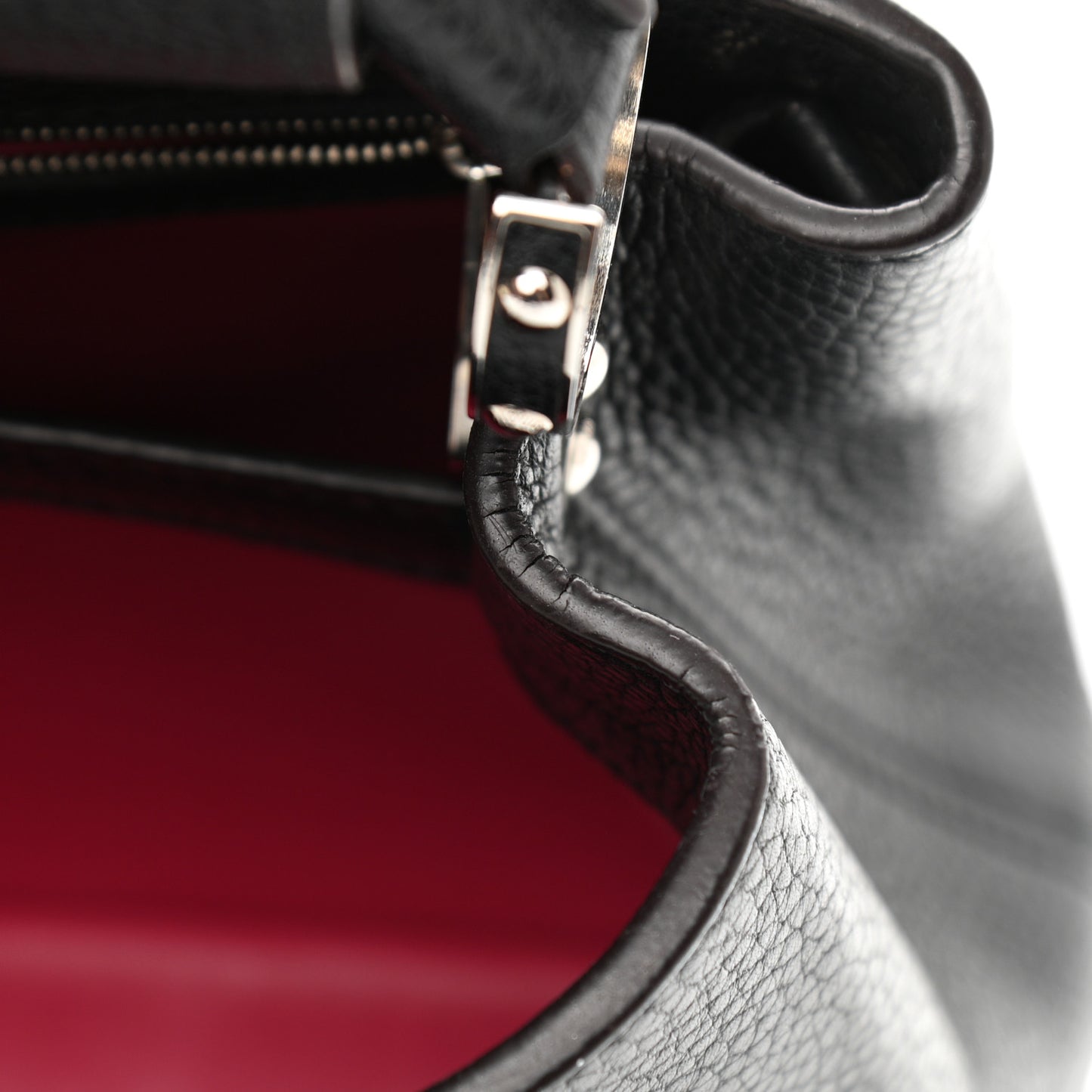 Taurillon Capucines BB Black