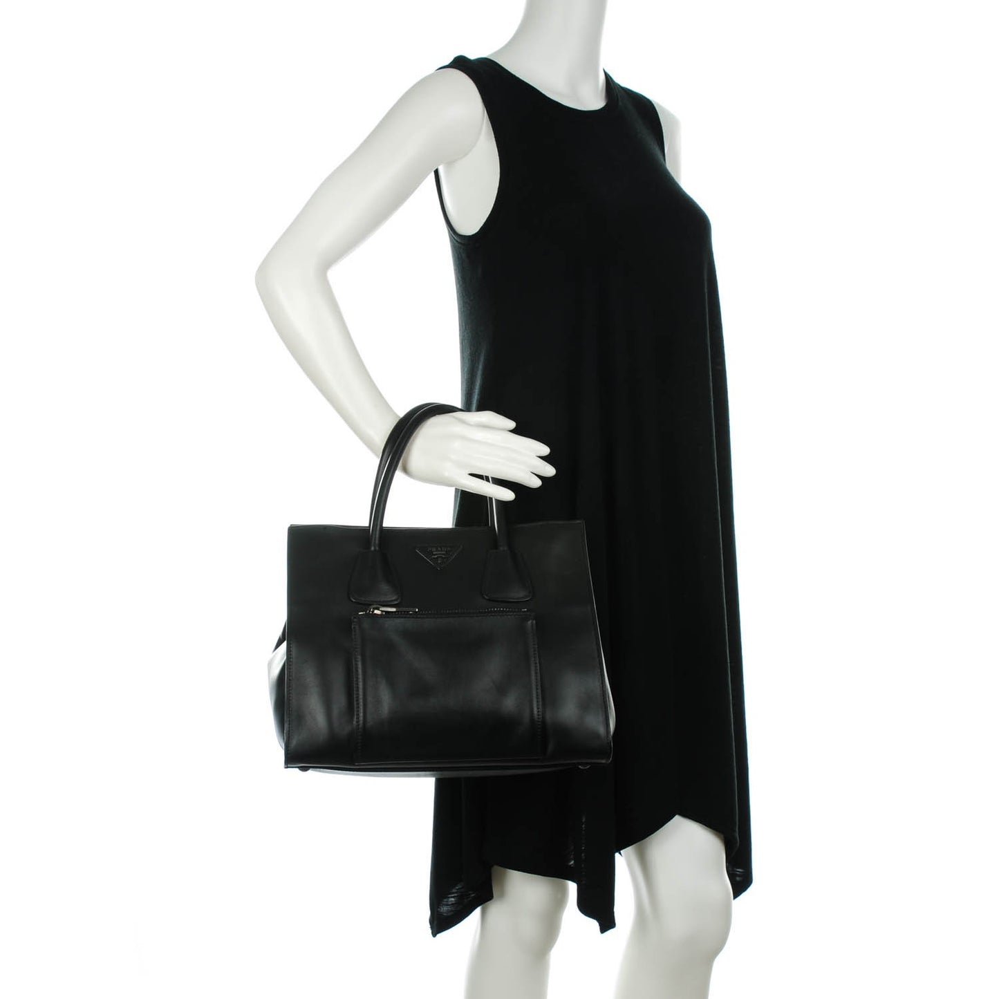 City Calf Front Pocket Tote Nero Black