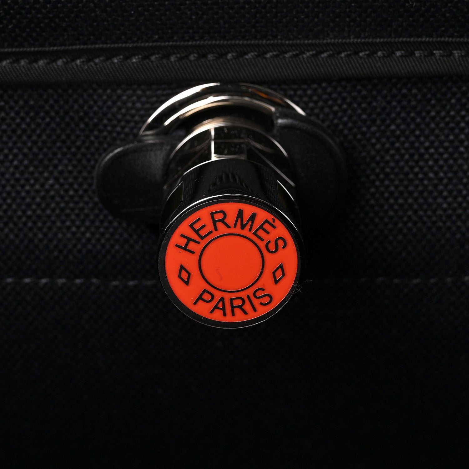 Hermes Toile Militaire Vache Hunter Laque Horseshoe Herbag Zip Retourne 31 PM Black Orange Graffiti 6 of 9