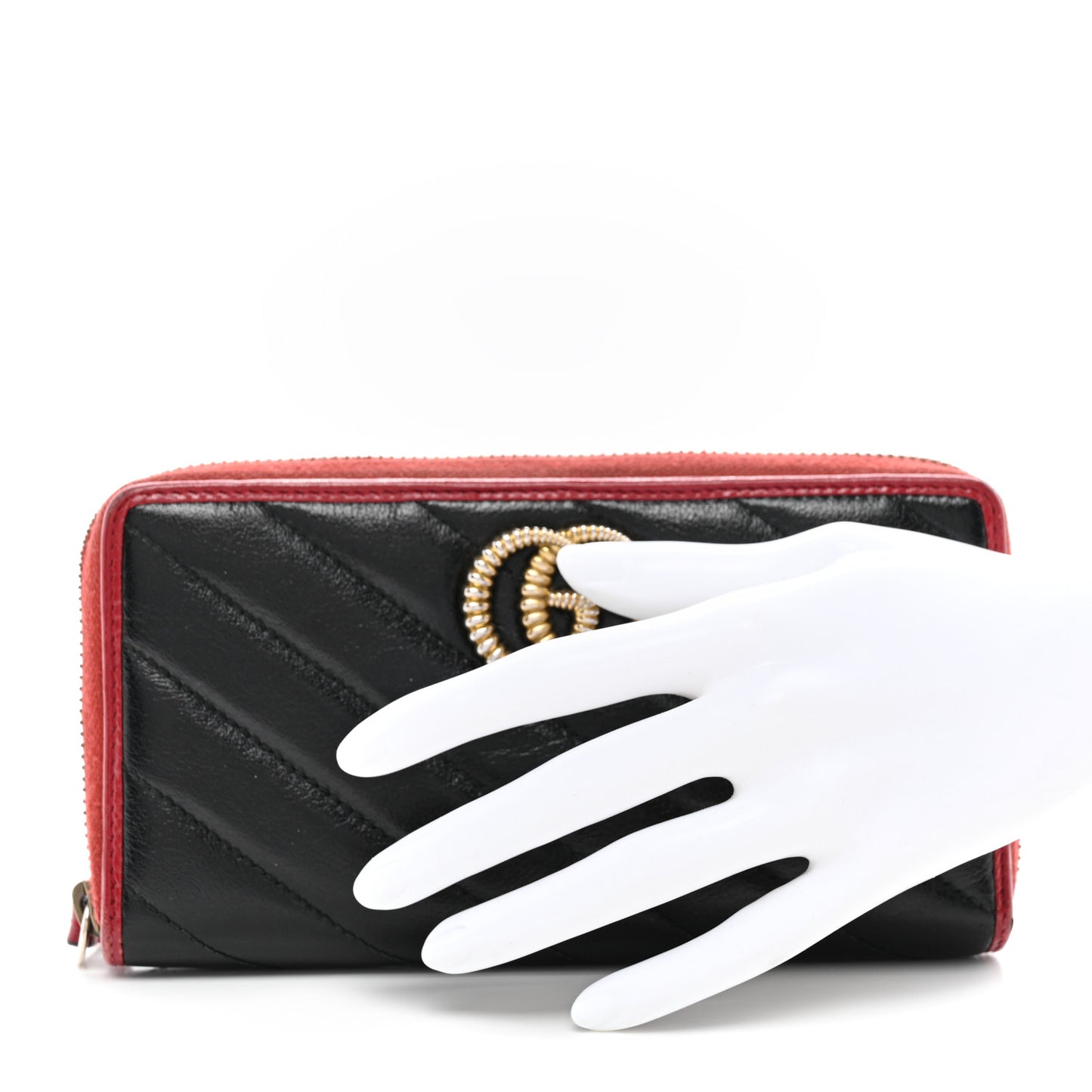 Vintage Effect Calfskin Matelasse Diagonal Torchon GG Marmont Zip Around Wallet Black Romantic Cherry