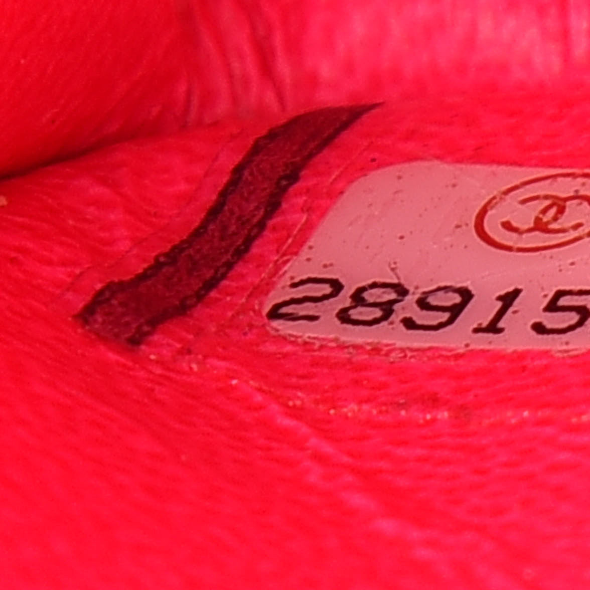 Goatskin Quilted 2.55 Reissue Mini Flap Fluorescent Pink