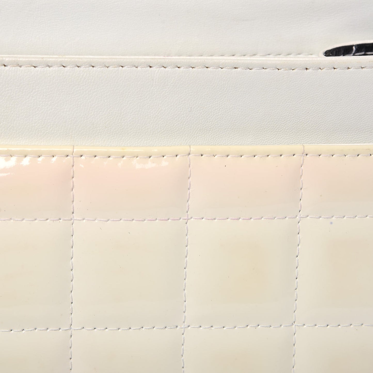 Patent Square Quilted Small Flap White Black