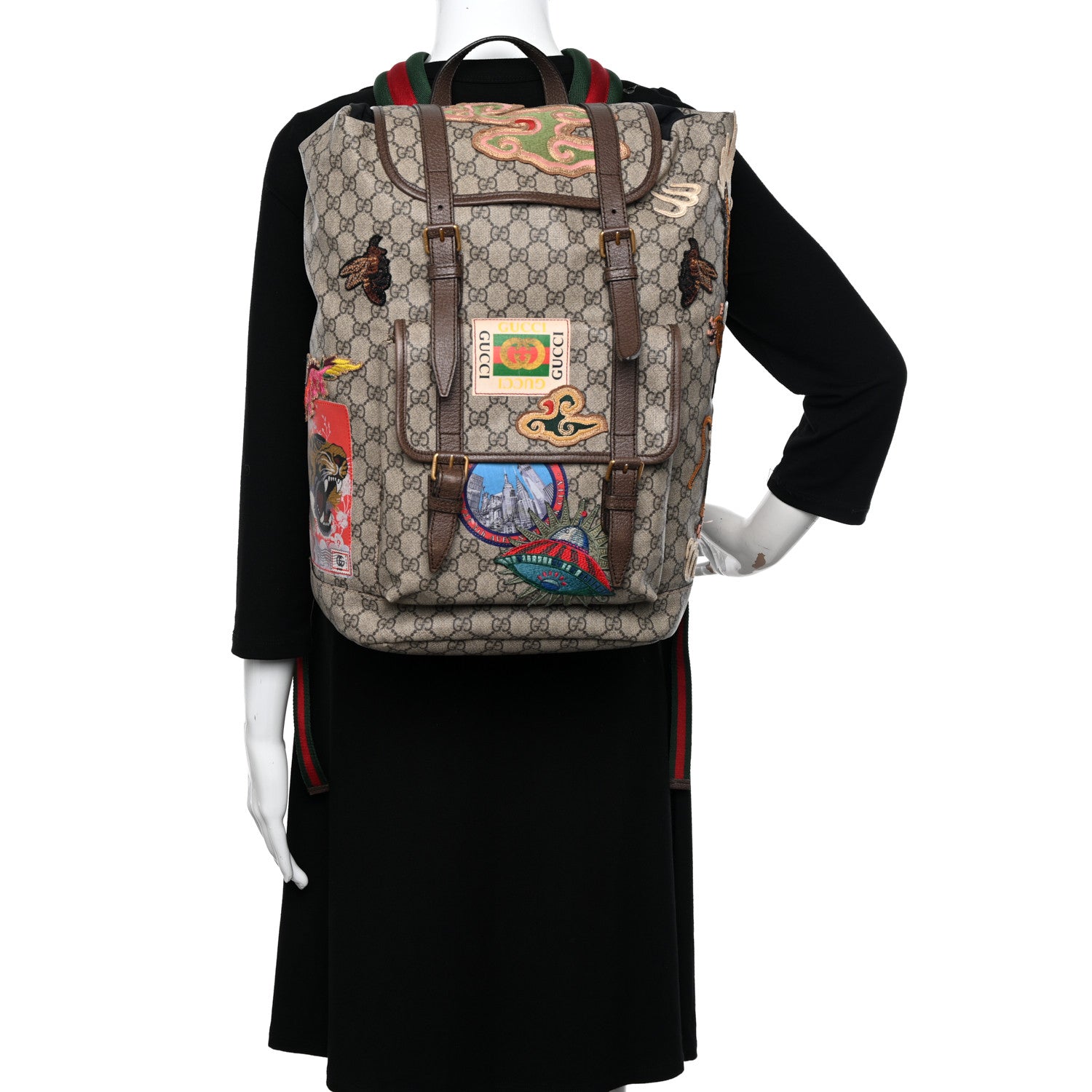 Gucci Soft GG Supreme Monogram Courrier Web Double Buckle Backpack Beige New Acero 2 of 14