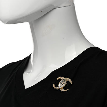 Chanel Metal Crystal Baguette CC Brooch Gold 2 of 4