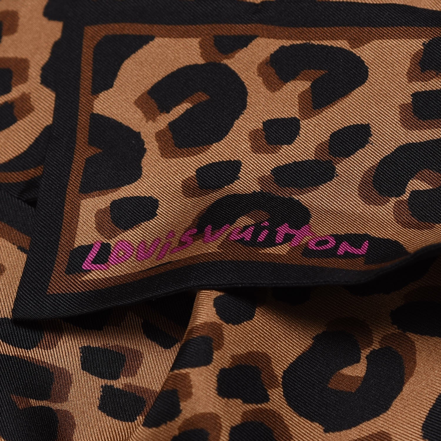 Louis Vuitton Silk Leopard Bandeau Scarf Marron 4 of 5