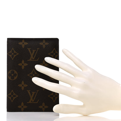 Louis Vuitton Monogram Passport Cover 2 of 7