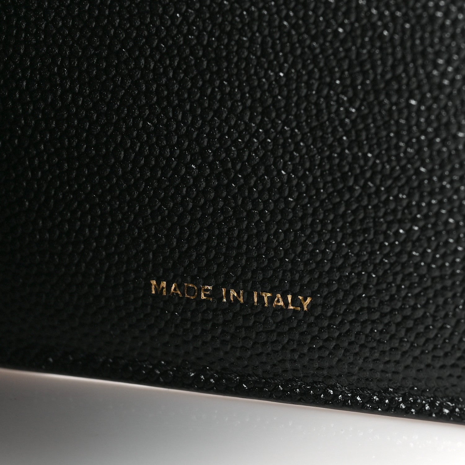 Saint Laurent Grain De Poudre Monogram Bi-Fold Wallet Black 7 of 7