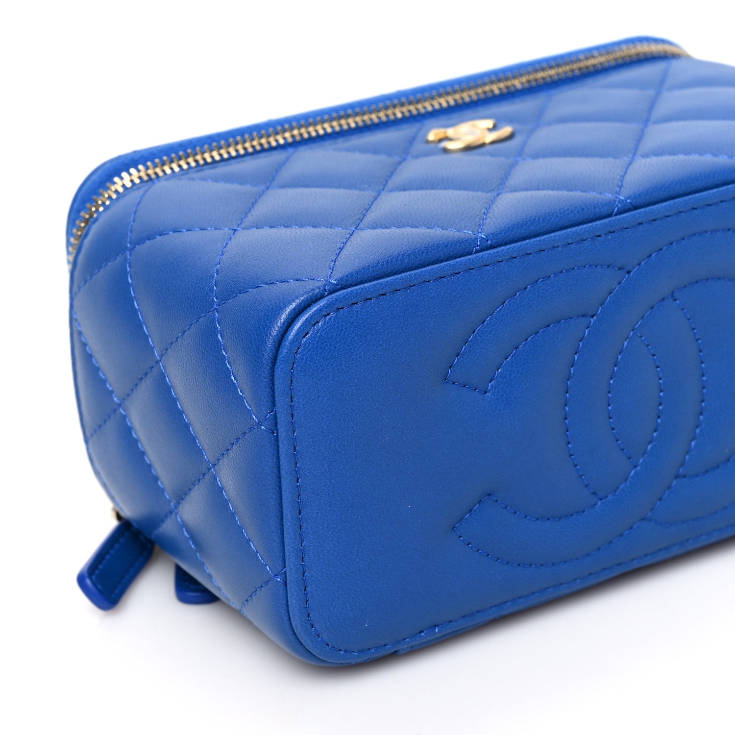 Chanel Lambskin Quilted Pearl Crush Small Vanity Case With Chain Blue 8 of 9