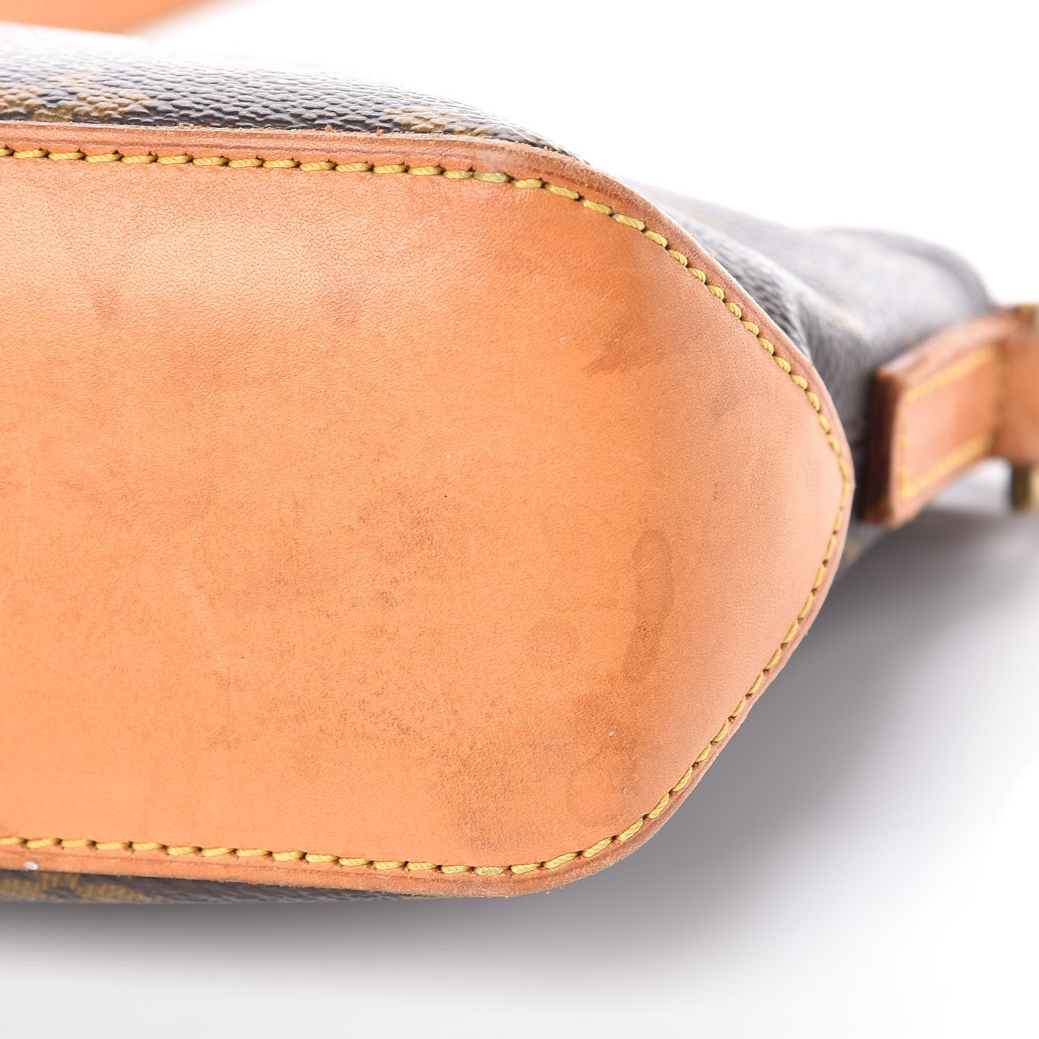 Louis Vuitton Monogram Trotteur 15 of 16