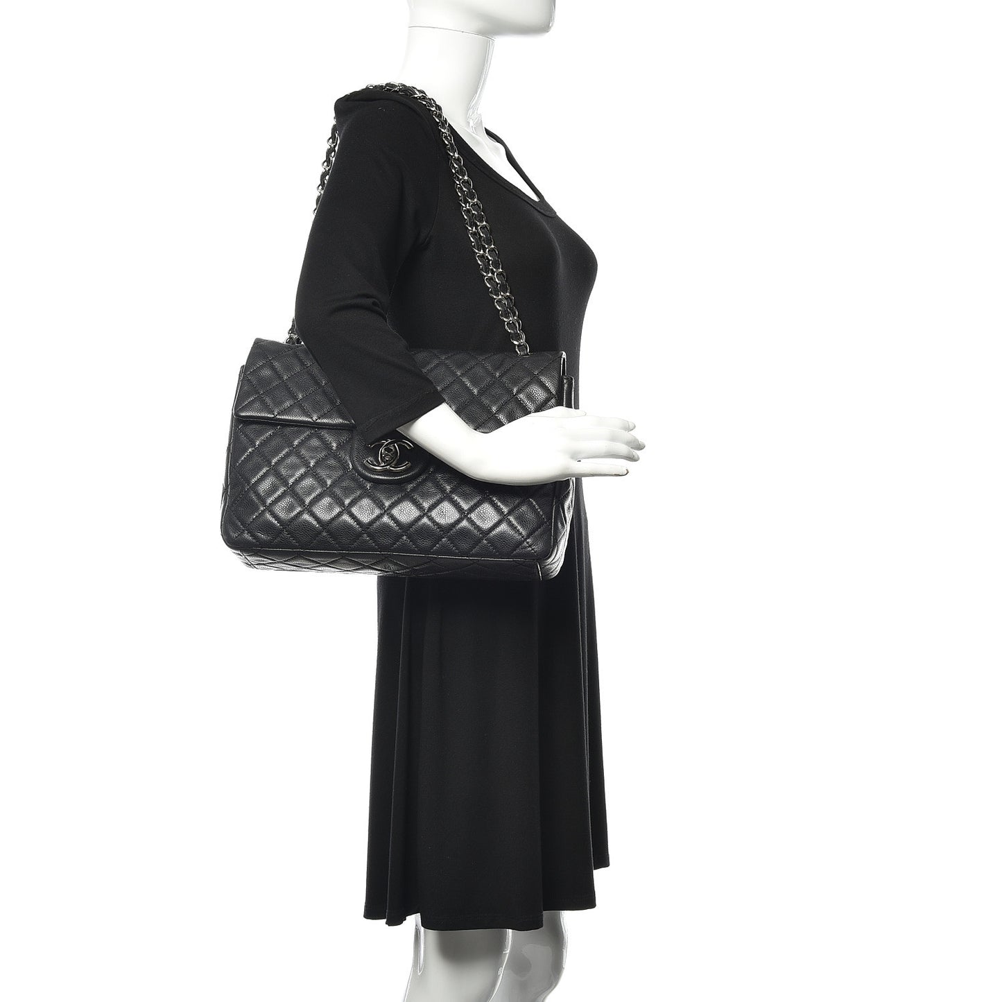 Washed Caviar Quilted Maxi Single Flap Black