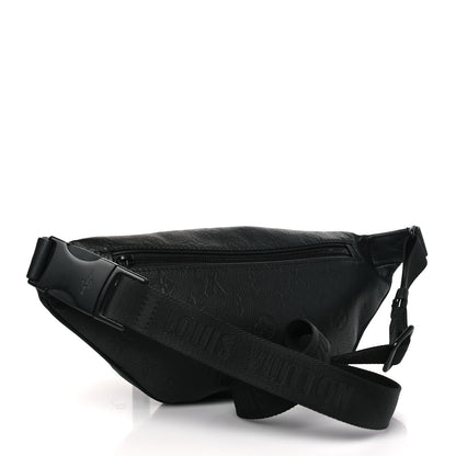 Louis Vuitton Calfskin Monogram Shadow Discovery Bumbag Black 3 of 8