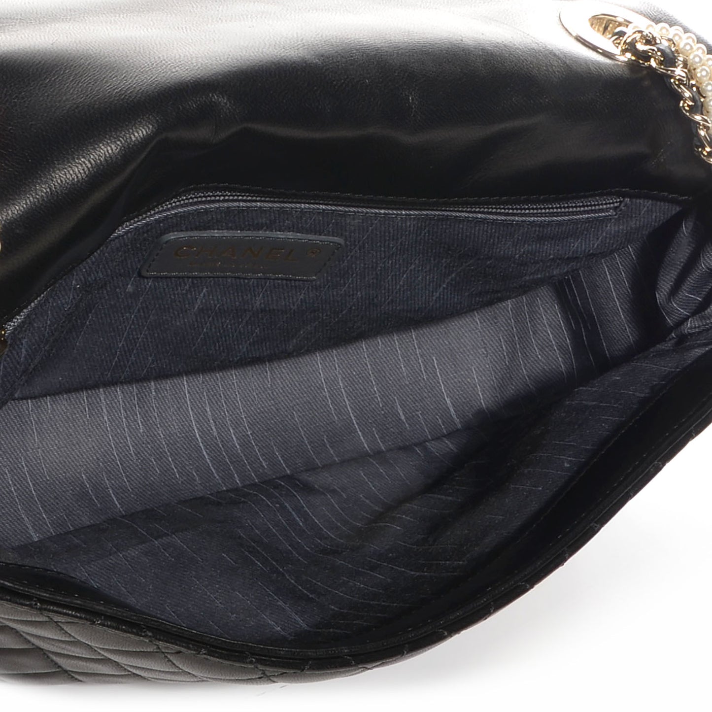 Lambskin Medium Westminster Pearl Flap Black