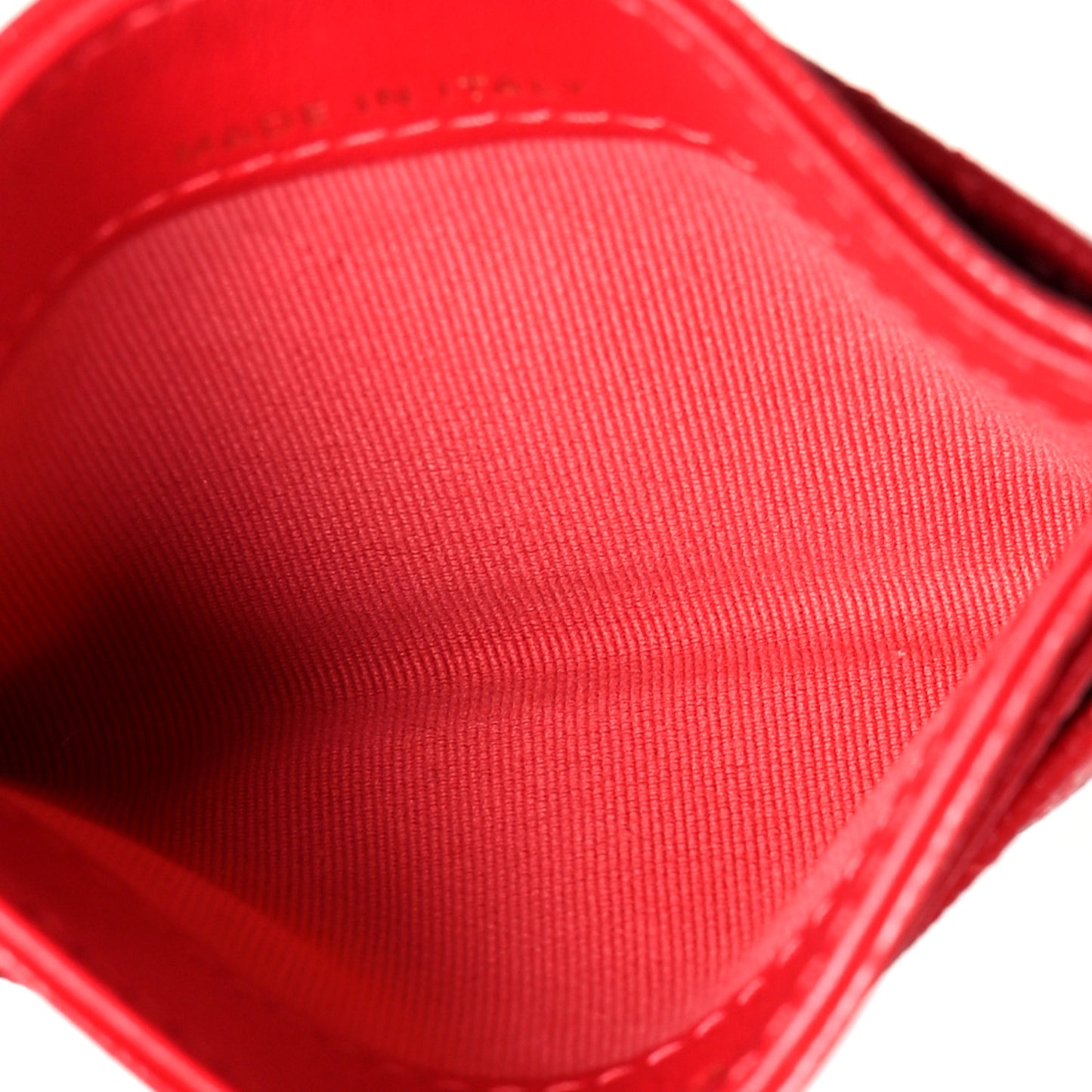 Caviar Quilted Card Holder Red