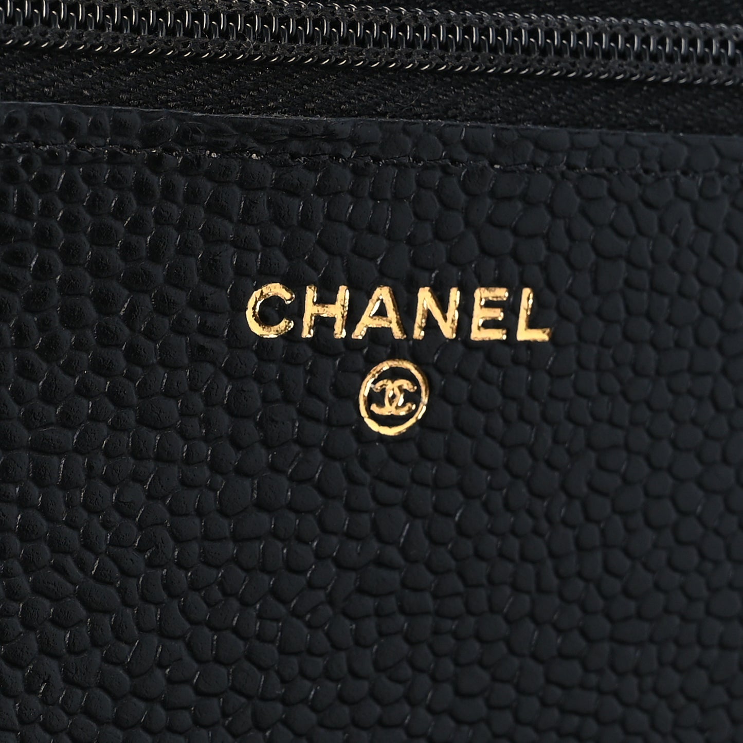 Caviar Quilted CC Turnlock Wallet On Chain WOC Black