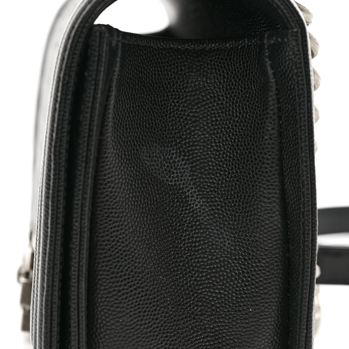 Caviar Quilted Medium Boy Flap Black