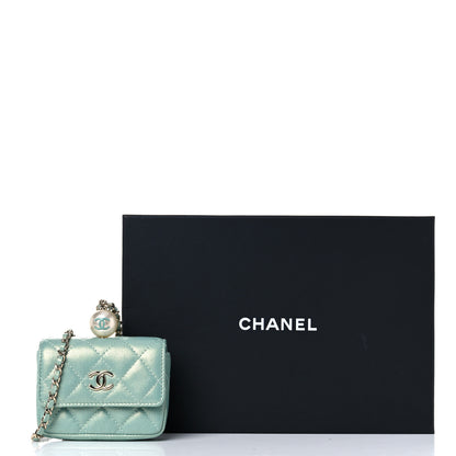 Chanel Iridescent Caviar Quilted Pearl On Top Coin Purse With Chain Light Green 11 of 11