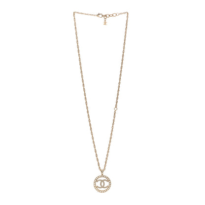 Chanel Pearl CC Round Pendant Necklace Gold 3 of 4