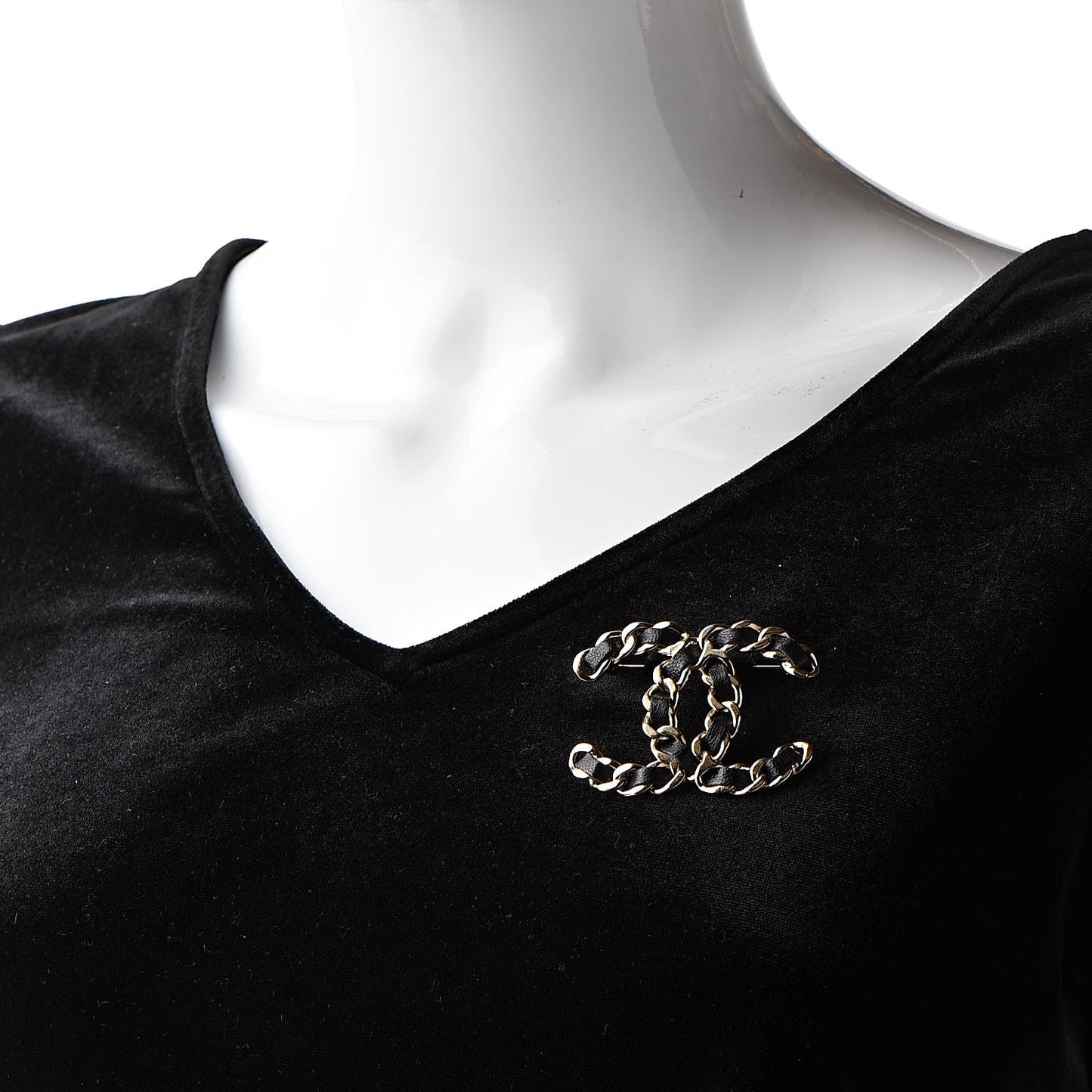 Lambskin Chain CC Brooch Black Gold