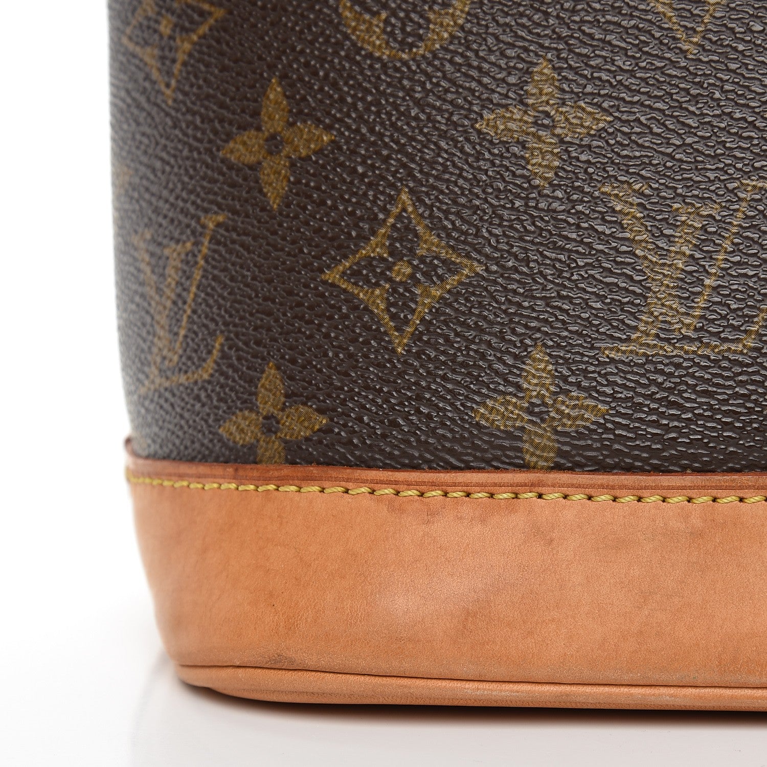 Louis Vuitton Monogram Alma PM 8 of 12