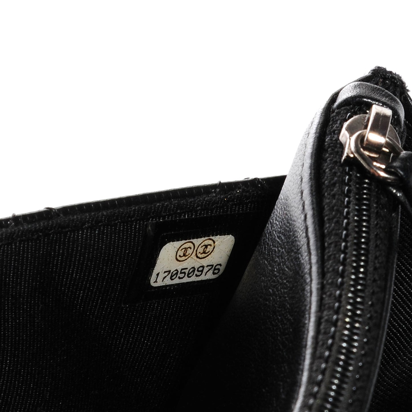Striated Patent Wallet On Chain WOC Black