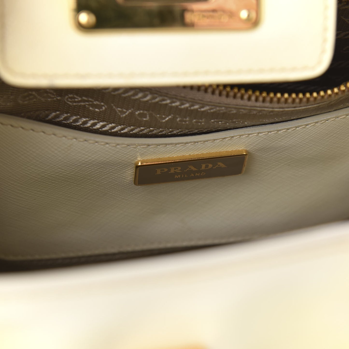 Saffiano Vernice Turn Lock Shopping Tote White