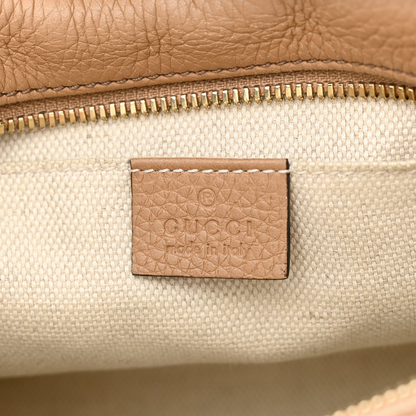 Pebbled Calfskin Small Soho Disco Bag Camelia