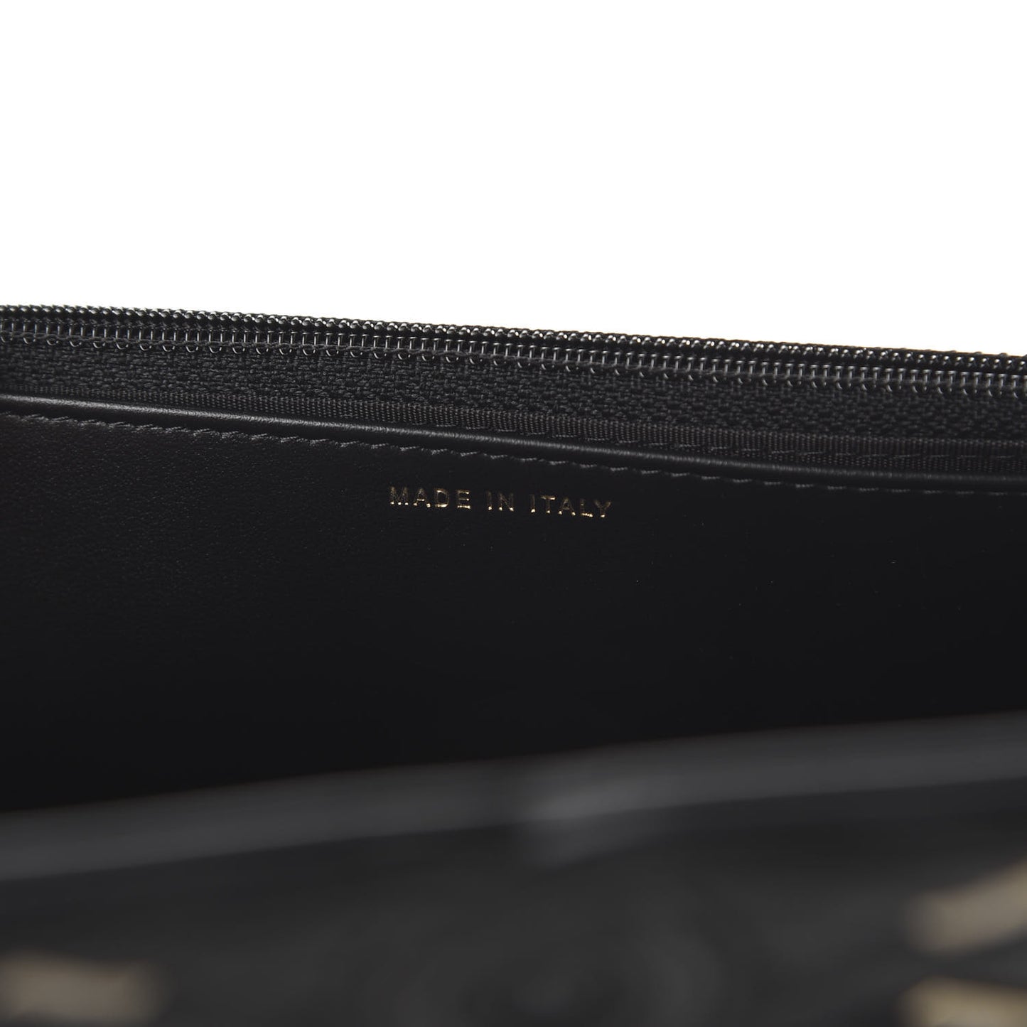 Caviar Quilted CC Filigree Wallet On Chain WOC Black