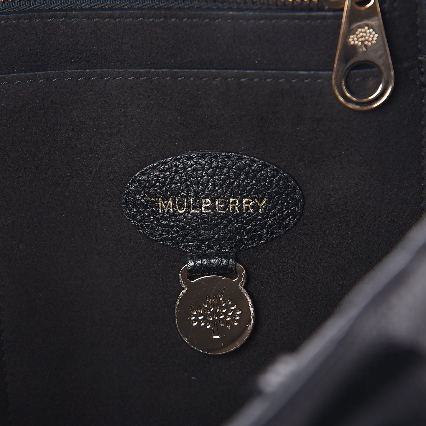 Classic Grain Calfskin Bayswater Black