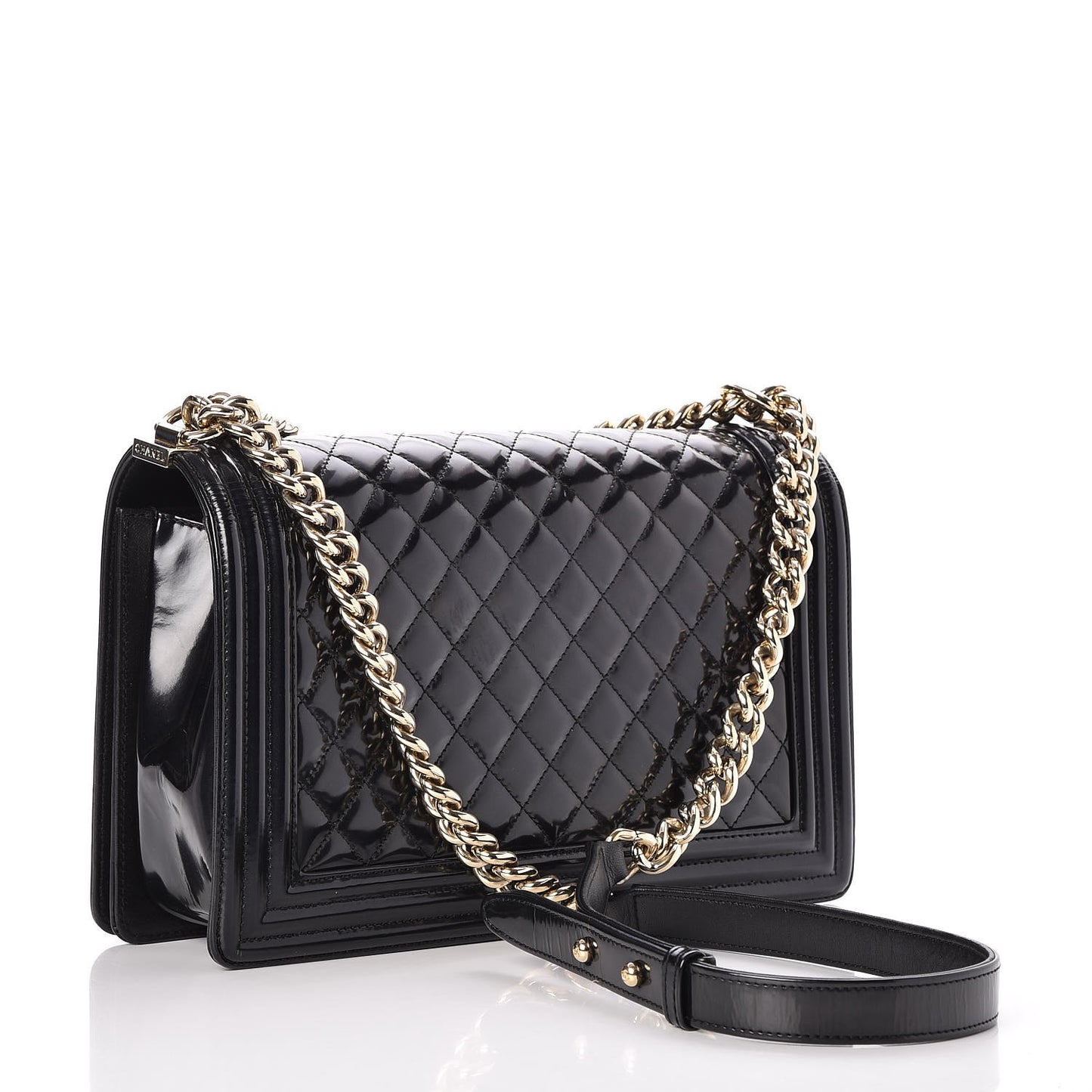 Patent Calfskin Quilted New Medium Boy Flap Black